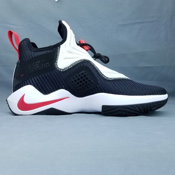 Nike Shoes Nike Lebron James Soldier Xiv Mens Basketball Shoes